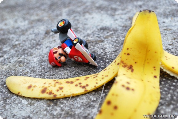 Banana_Fail___Mario_Kart_by_rollmodel101