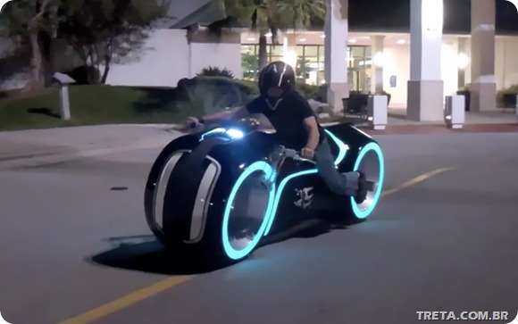RealLife-TRON-Light-Cycle