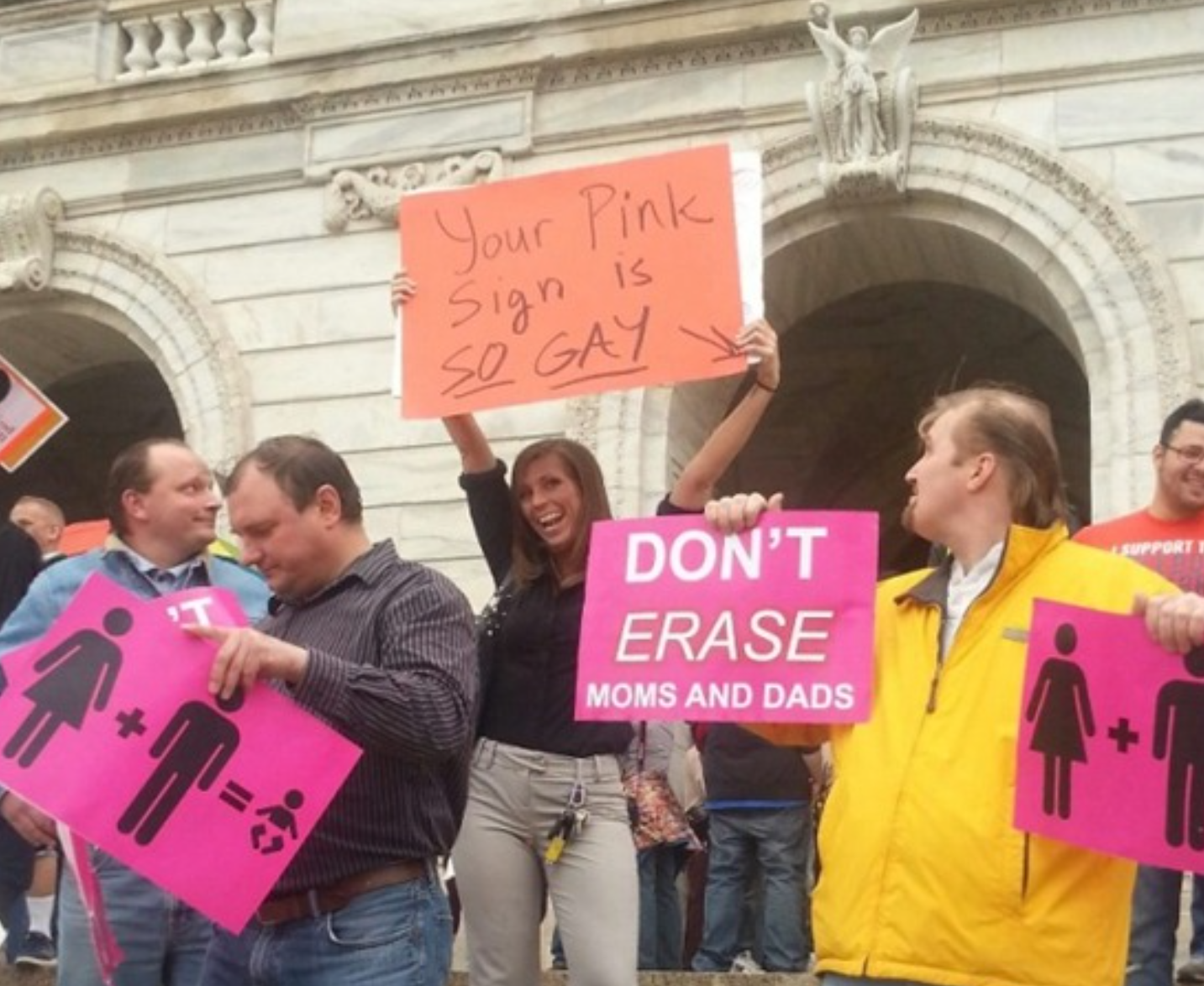 Como argumentar contra o preconceito alheio