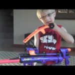 Como um macho alfa arranca seus dentes