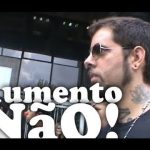 Protesto contra o aumento de salário dos políticos