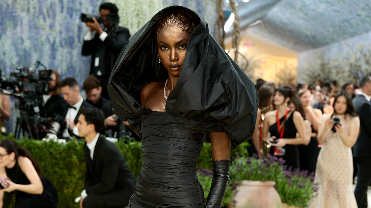 Anok Yai e o boato mais absurdo do Met Gala 2024