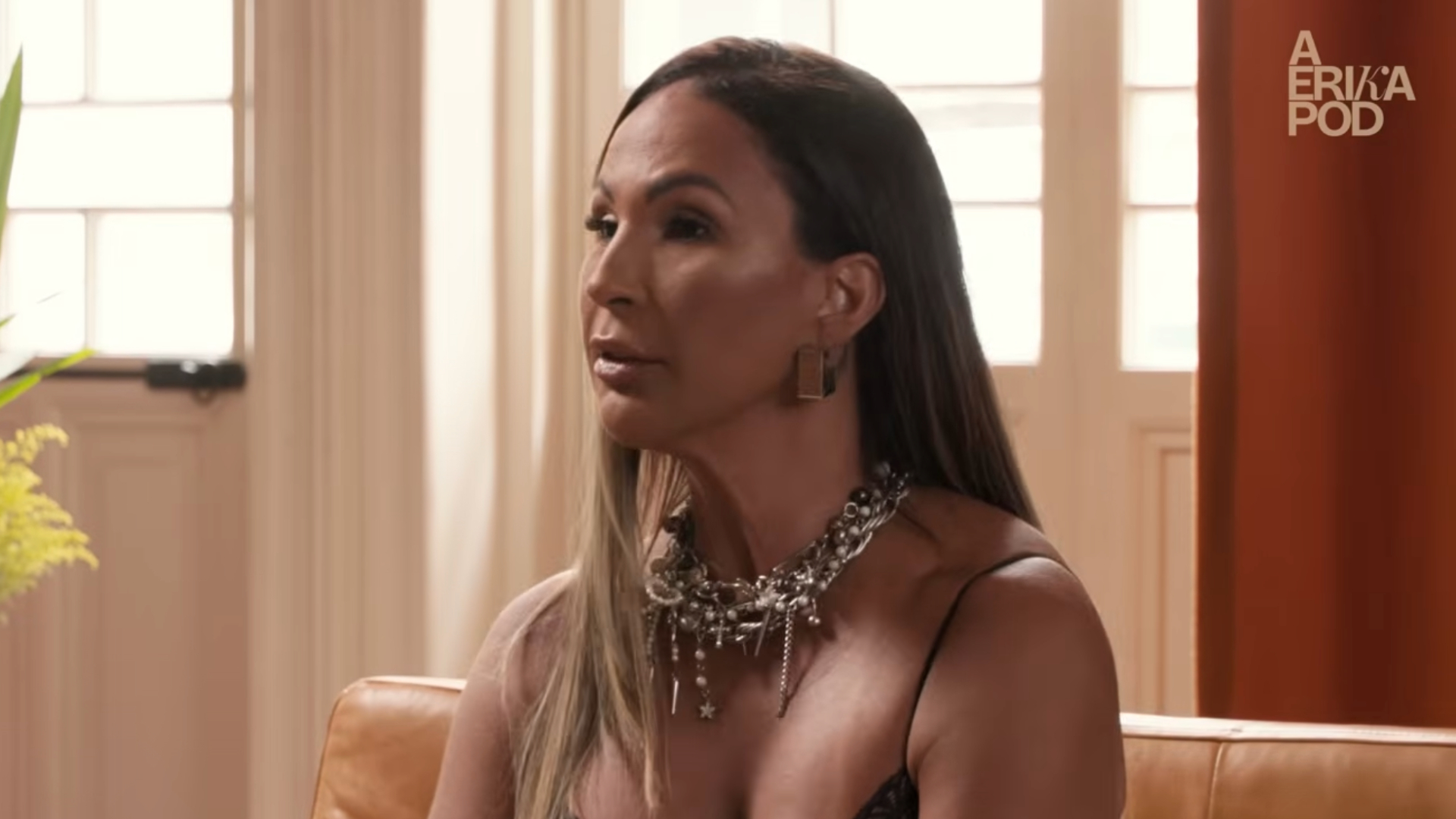 Valesca Popozuda abre o jogo sobre o pai que sumiu quando a mãe ficou grávida
