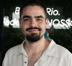 João Silva revela a idade que perdeu a virgindade em entrevista a Maya Massafera