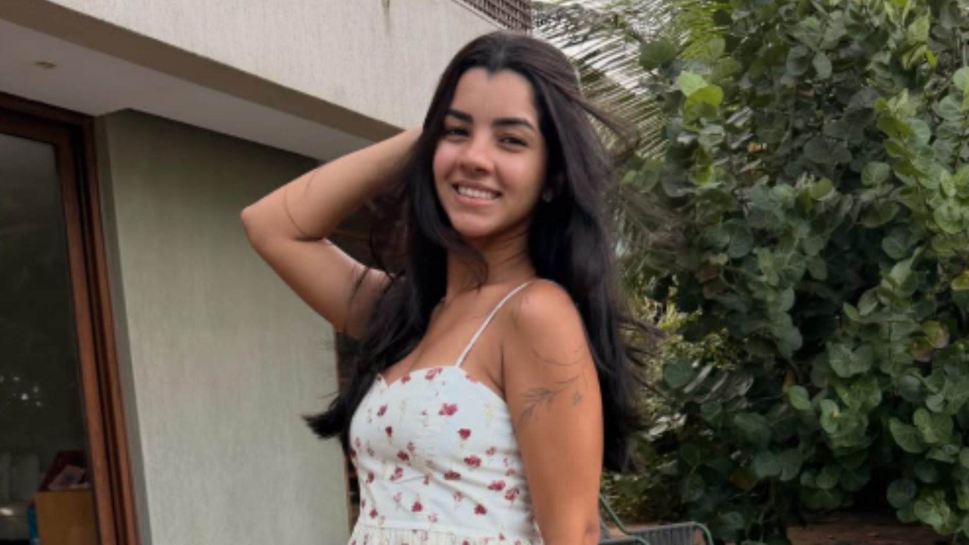 Ary Mirelle mostra corpo pós-gestação e o que ela sentiu no espelho por dois anos