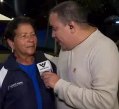 Repórter descobre a idade da atleta e pede pra repetir