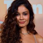 Sophie Charlotte rouba a cena na turnê 'Três Graças' e o look virou assunto