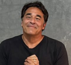 Luciano Szafir expõe harmonização facial ao vivo no SBT e surpreende