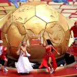 Taça da Copa 2026 desaba na abertura e internet já manda o meme