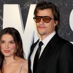 Millie Bobby Brown cansa das críticas ao marido e dispara: "Eu não estou inválida" Millie Bobby Brown cansa das críticas ao marido e dispara: "Eu não estou inválida"