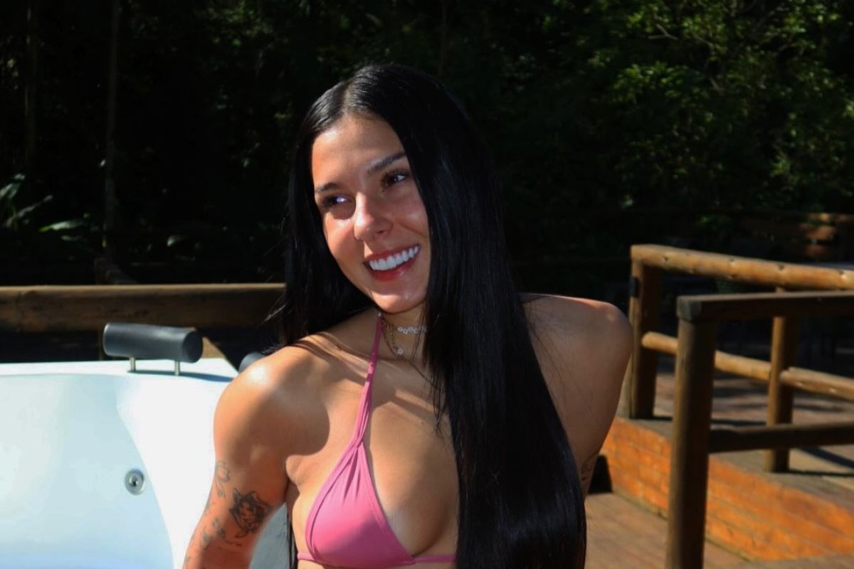 Ana Castela de biquíni: o post que parou o Instagram