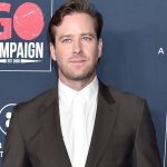 Armie Hammer volta ao cinema depois de 5 anos e chora: "Eu criei esses problemas"