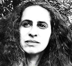 Maria Bethânia faz 80 anos: a voz que nunca obedeceu o tempo