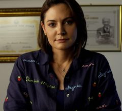 Michelle detona Flávio Bolsonaro em áudio e expõe briga do clã por aliança com Ciro