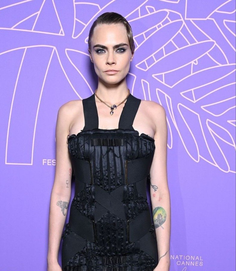 Cara Delevingne finalmente fala sobre Amber Heard: o que ela disse no podcast