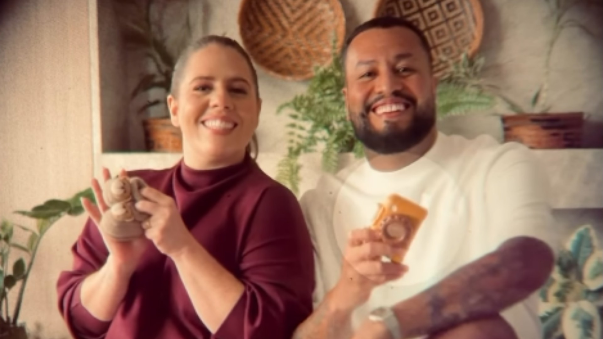 Tati Machado anuncia gravidez e a frase dela já viraliza