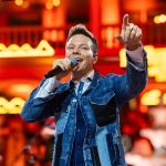 A cantada que virou hino: 20 anos de "Ai se eu te pego"