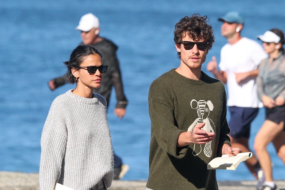 Bruna Marquezine e Shawn Mendes vistos juntos no Rio em "manhã tranquila"