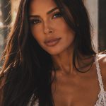 Carol Nakamura abre o jogo sobre solteirice e o que espera do próximo amor