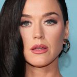 Katy Perry detona Casa Branca por usar "Firework" em vídeo militar