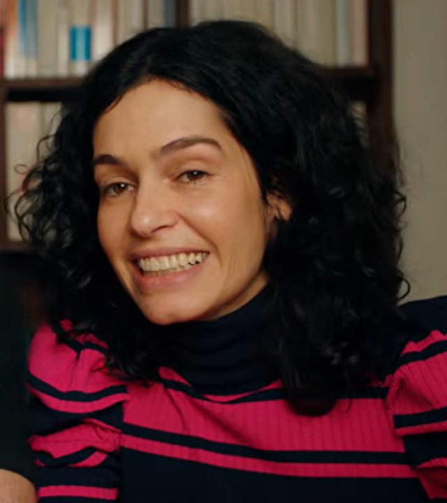 Maria Flor termina namoro porque o ex trocou escova de dente por maçã