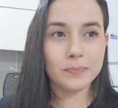 Velório de três viúvas: arquiteta descobre rivais no enterro do namorado no Ceará