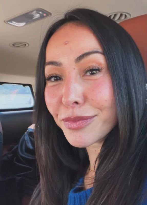 Sabrina Sato revela o perrengue real da gravidez: "sutiã e calcinha não cabem mais"
