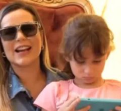 Filha de Deolane escreve recado no espelho e emociona a internet