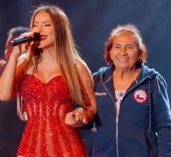 "Não me reconhece mais": Walkyria Santos canta com mãe que teve AVC em projeto novo