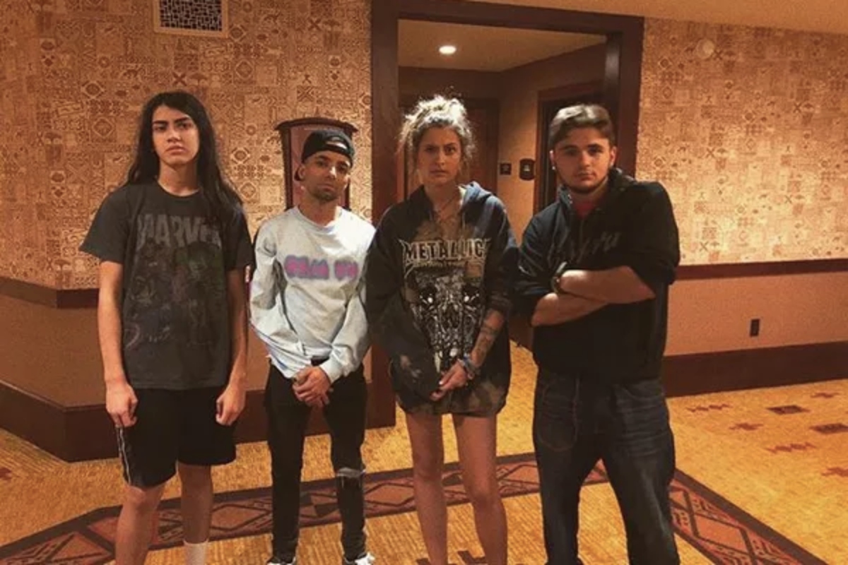 Paris Jackson disputa bilhões com irmãos e a briga envolve o legado de Michael