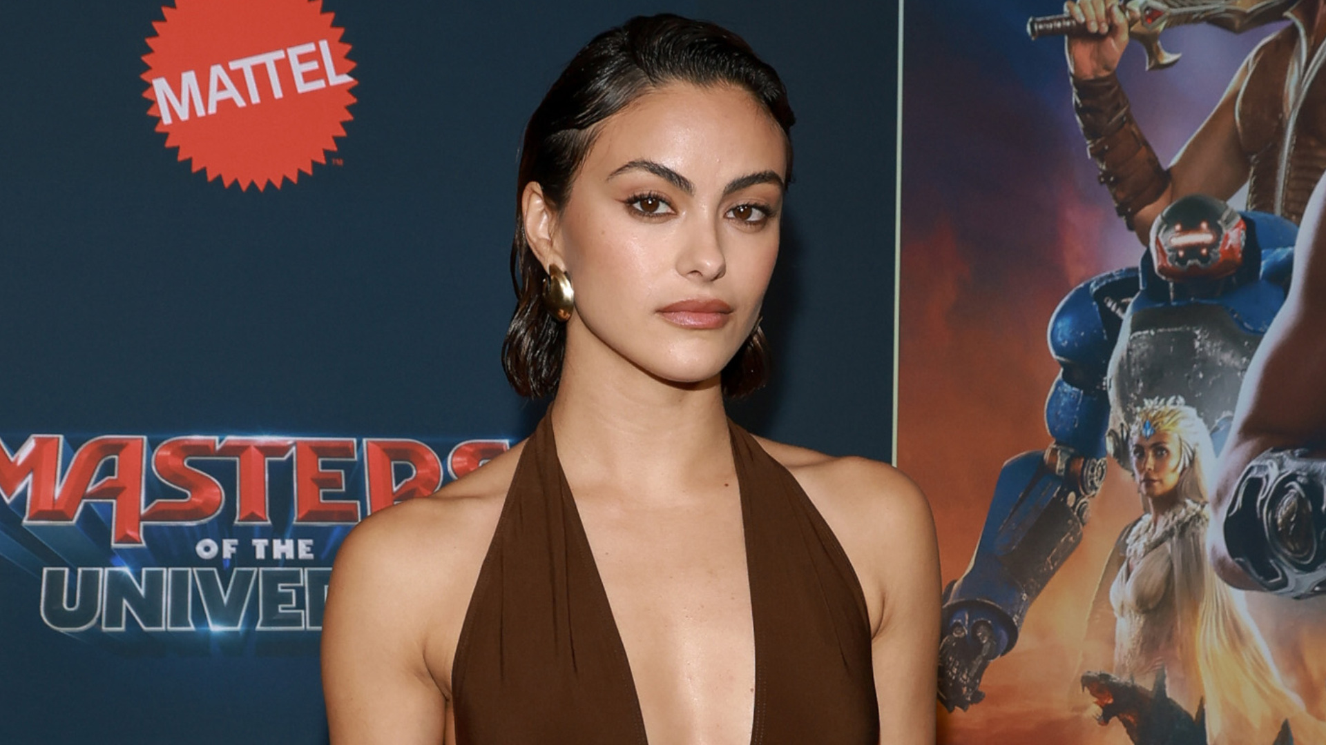 Camila Mendes expõe ataques de pânico nos bastidores de "Riverdale"