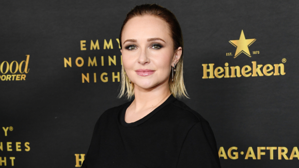 Justin Chatwin revela o que Hayden Panettiere confessou nos bastidores do último filme