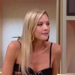 Gianne Albertoni quase deportada por revista na bagagem: "era uma ilha francesa"