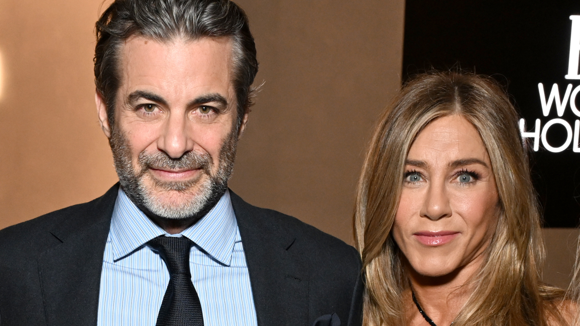 Namorado de Jennifer Aniston fala sobre a relação em podcast: "Eu me sinto abençoado"