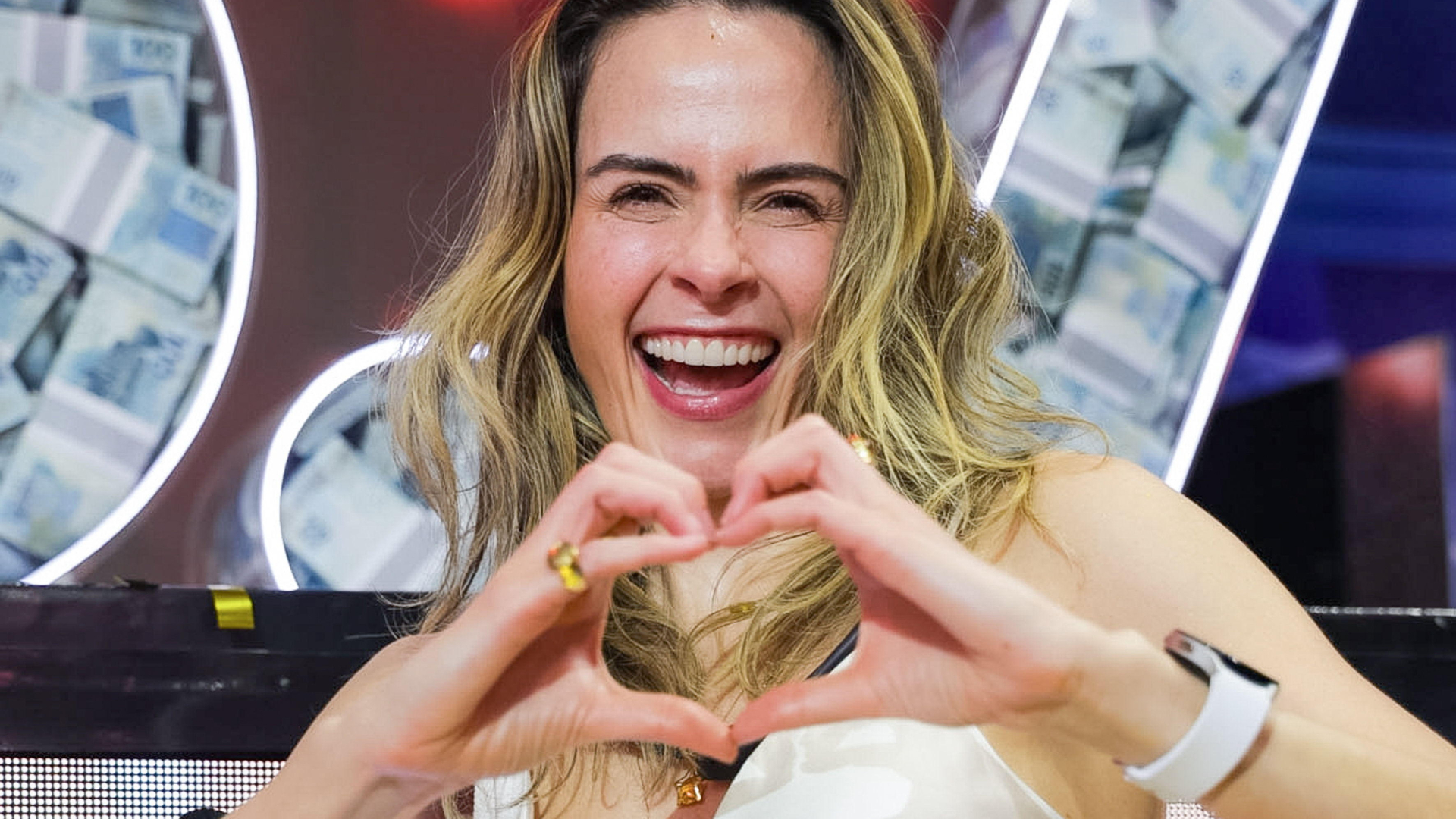 Ana Paula Renault renova com a Globo após BBB 26 e já tem dois projetos confirmados