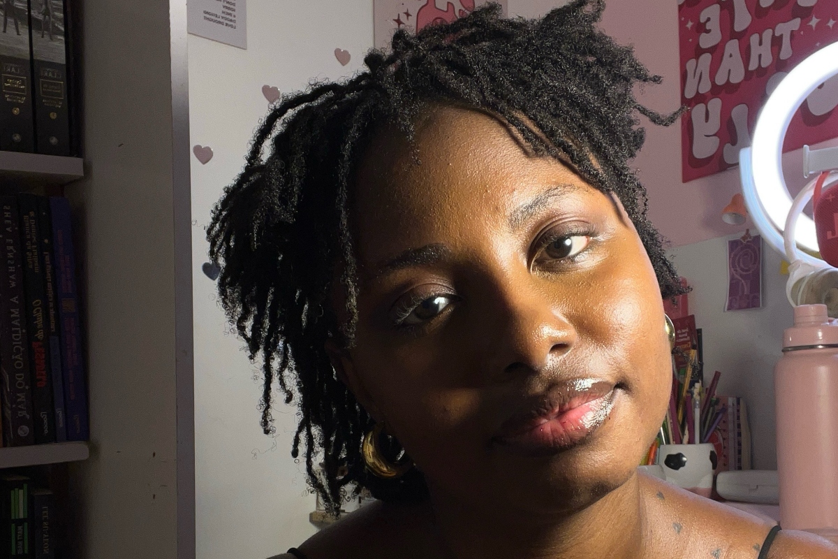 Alana Ayoka expõe relação abusiva que durou quatro anos: "medo e humilhação"