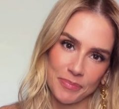 Deborah Secco desabafa e diz que virar quem é hoje "me custou lágrimas"