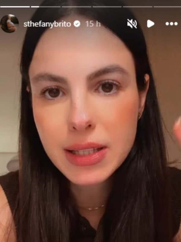Sthefany Brito sobre amamentação do caçula: "vivendo no limite"