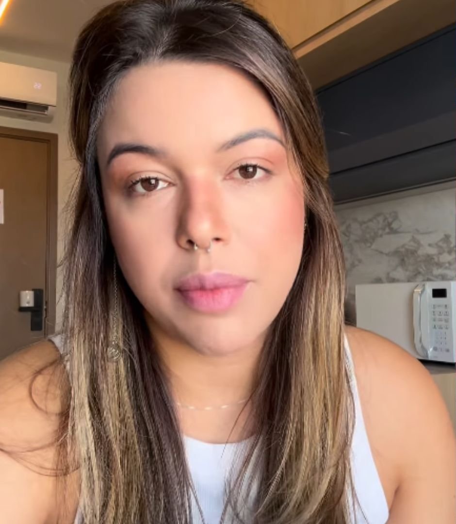 Humorista agredida com cadeirada recebe nova ameaça: "Era para ser uma facada"