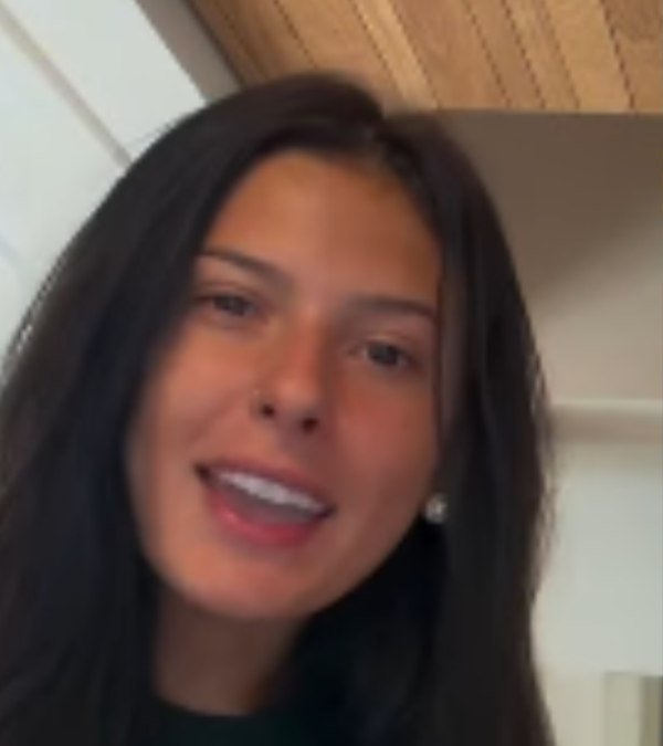 Ana Castela sai de Barretos e já planeja viagem com a irmã, que não ficou muito animada