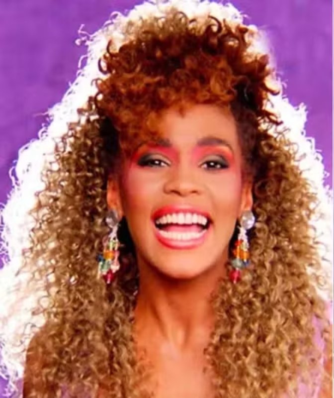 Whitney Houston vira Barbie inspirada em "I Wanna Dance with Somebody"