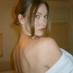 Karlie Kloss no casamento de Taylor Swift: "eles formam um casal incrível"