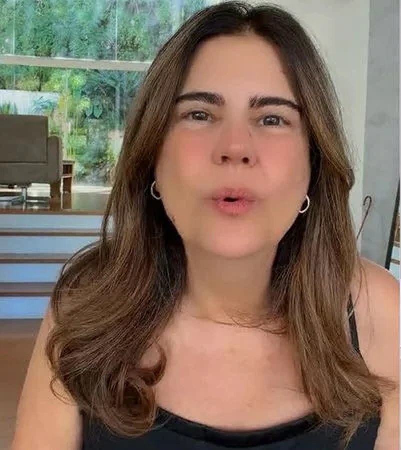Mayara Magri faz ensaio sensual aos 64 e a internet parou pra ver