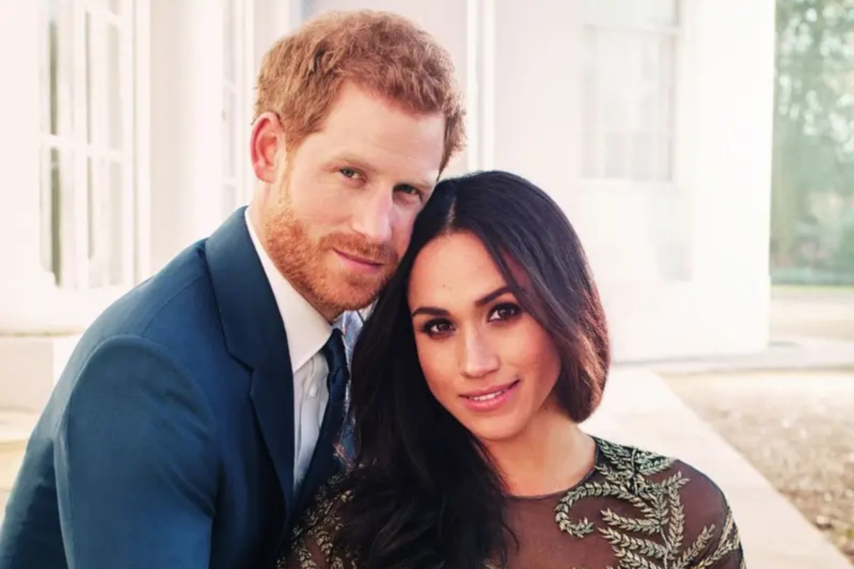Palácio de Buckingham teria plano pronto para divórcio de Harry e Meghan