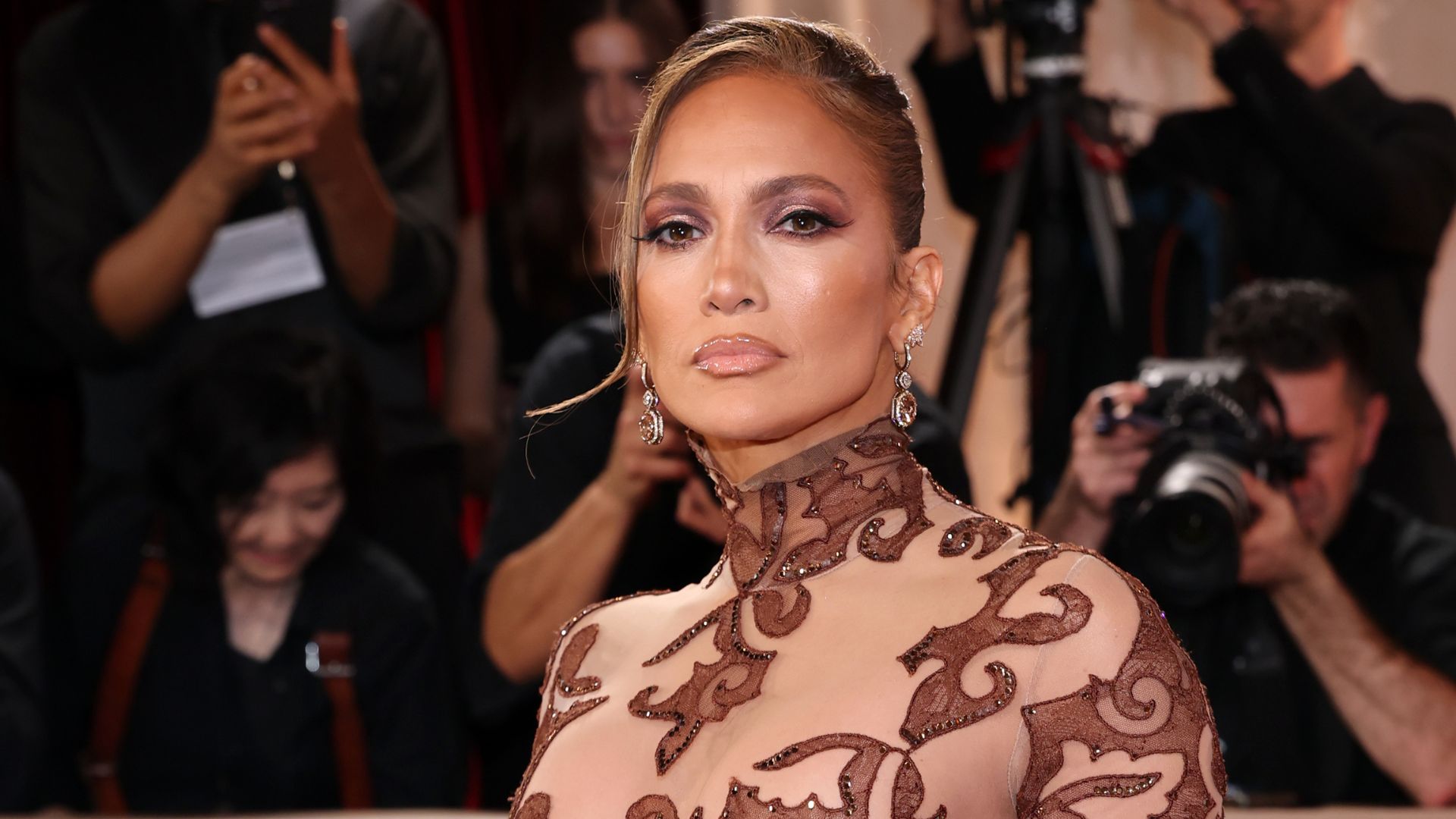 Jennifer Lopez consola influenciador após término: "Você vai ficar bem, eu prometo"