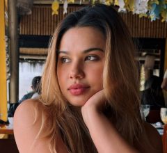 Marina Versos caracterizada como Marília Mendonça nas primeiras fotos do filme