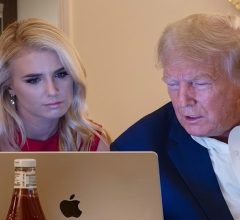 Cartas íntimas de assessora para Trump vazam e Michael Wolff detona Casa Branca