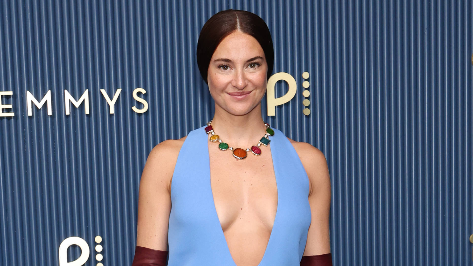 Stylist de Shailene Woodley detona críticas ao look do Emmy: "Super rude e maldoso"