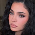 Kylie Jenner abre a mansão que levou 6 anos pra ficar pronta