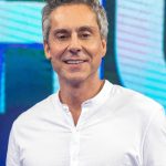 Alexandre Nero detona boato de anabolizante e ainda provoca: "Eu posso tirar a roupa aqui"